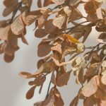 Galho Pendente Mini Folha Marrom Claro 70cm - Imagem 3