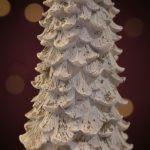 Árvore Natalina em Resina 34cm Nevada - Imagem 3