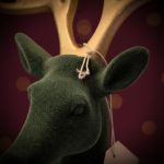 Rena em Resina Aveludada Verde 46cm - Imagem 4