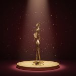 Rena Decorativa em Metal 33X10X25,5cm Vermelha e Dourada - Imagem 3