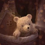 Papai Noel em Resina Marrom 28cm - Imagem 5