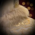 Rena Dourada 54cm - Imagem 4