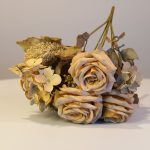 Bouquet de Rosas com Hortencia 30cm Champagne - Imagem 3